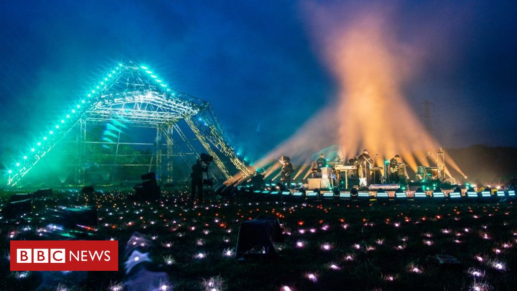 Glastonbury livestream delivers a rush of nostalgia in the face of