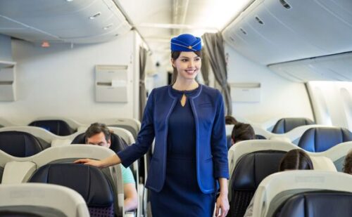 Flight attendant warns ‘never touch’ one part of plane bathroom